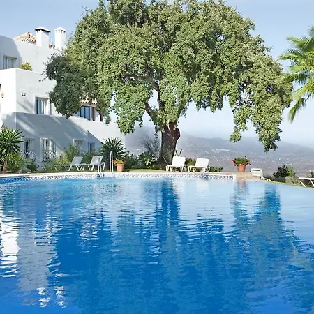 Jacarandas De Elviria Апартаменты Марбелья