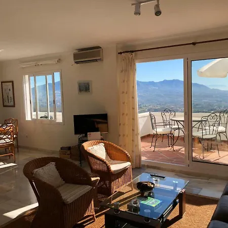Jacarandas De Elviria Apartment Marbella
